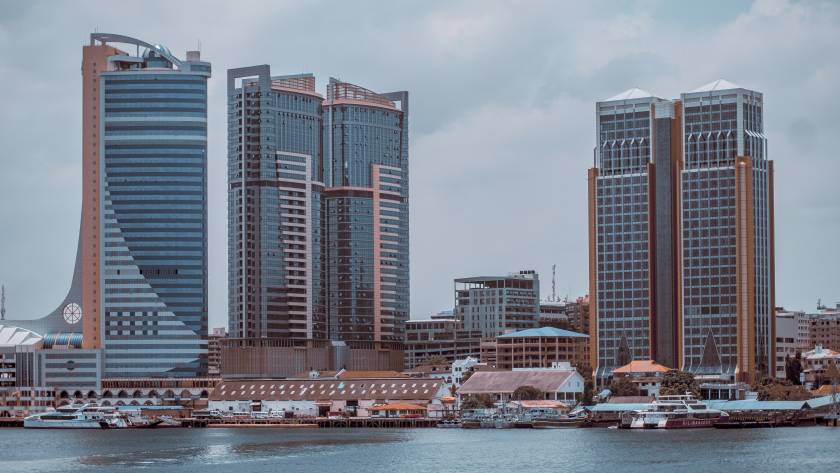 Dar es Salaam Port in 2025-2026: Record Cargo Volumes and What They Mean for Clearing Agents